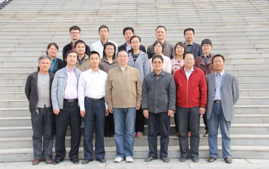 电子与光电子技术教学团队